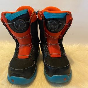 8c snowboard boots